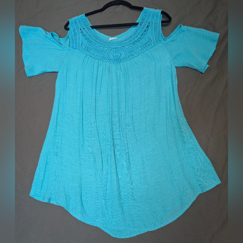 Blue Crochet & Cold Shoulder Blouse Size Medium